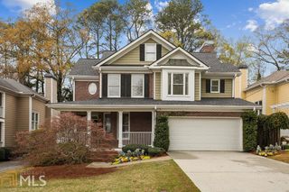1174 Standard Dr Ne