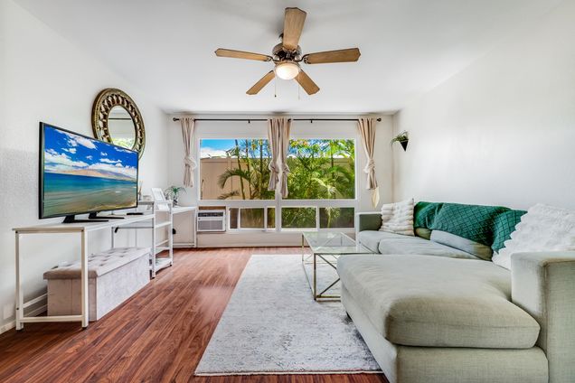 15 Kulanihakoi St Unit 15D