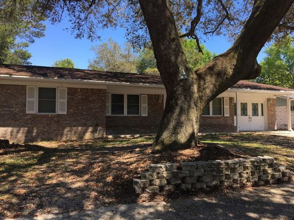 812 27th Street Niceville, FL House Sold - Photo 1 of 16. Opens carousel modal