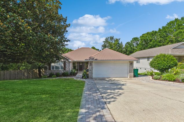 1084 Forest Lake Terrace Niceville, FL House Sold - Photo 1 of 2. Opens carousel modal