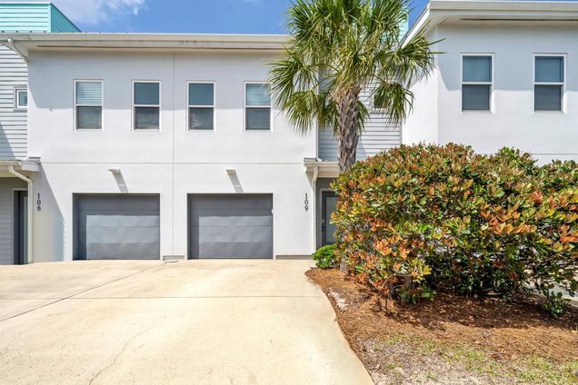 340 Bluefish Drive