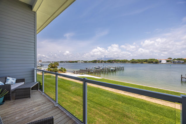 340 Bluefish Drive