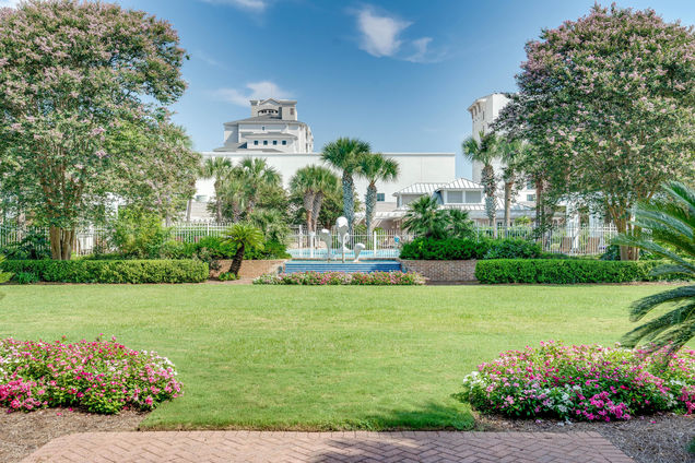 9200 Baytowne Wharf Boulevard