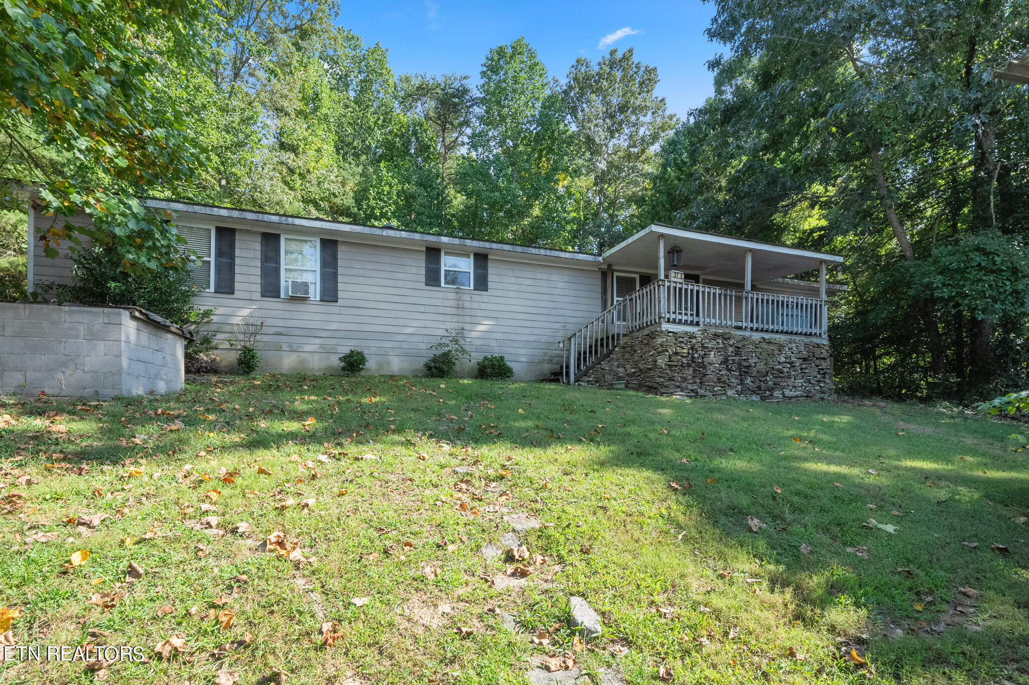 375 Albright Rd  