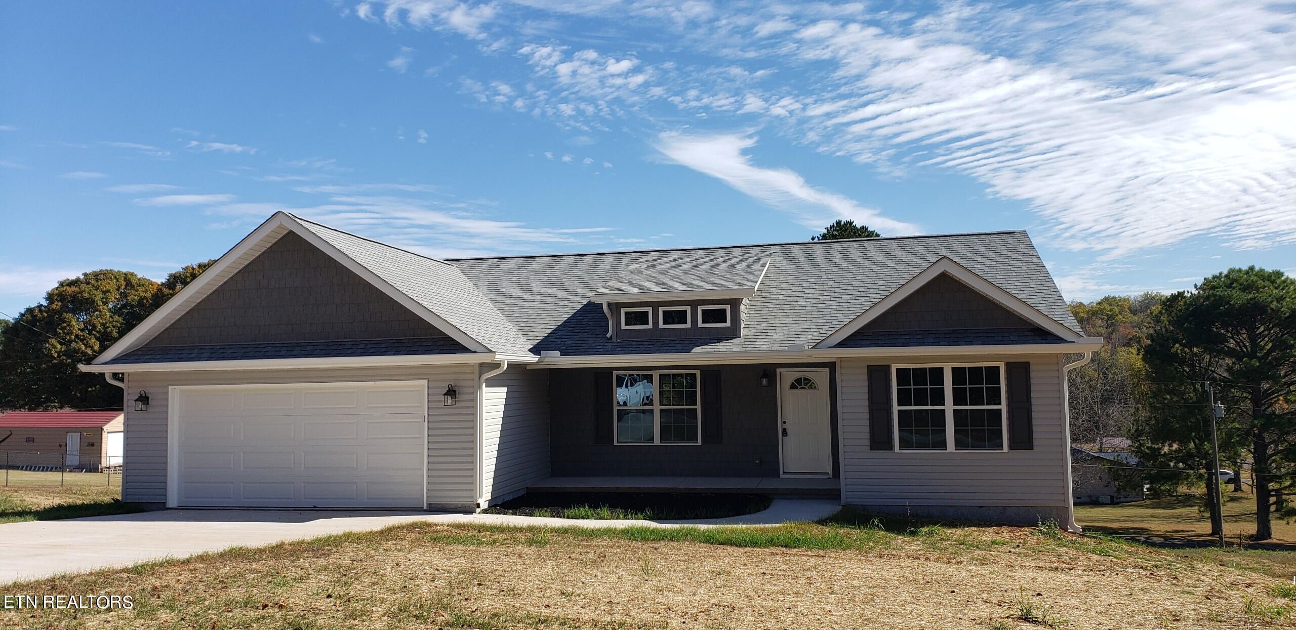 214 Thompson Farm Rd