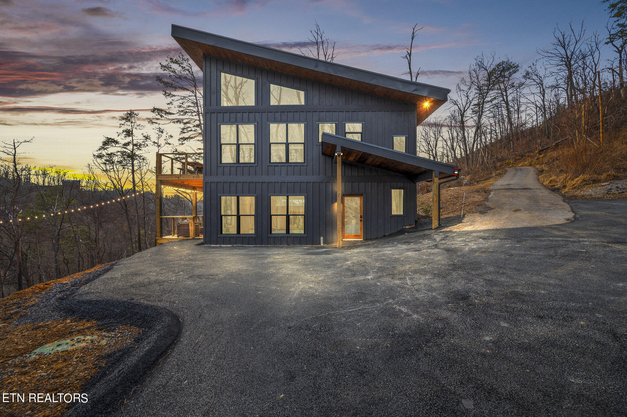 2216 Headrick Lead  