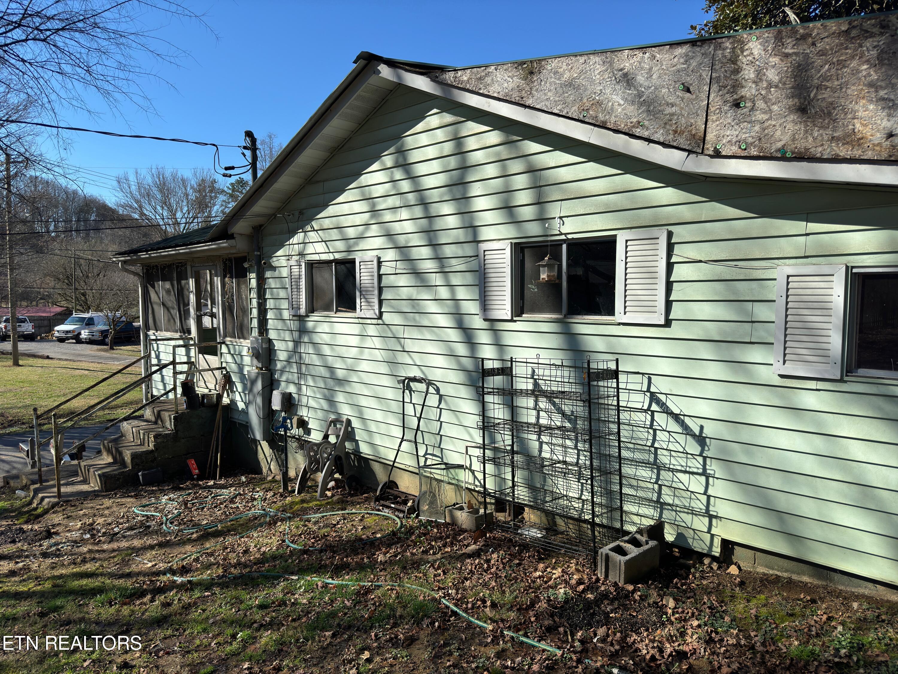 3903 Rocky Br Rd  