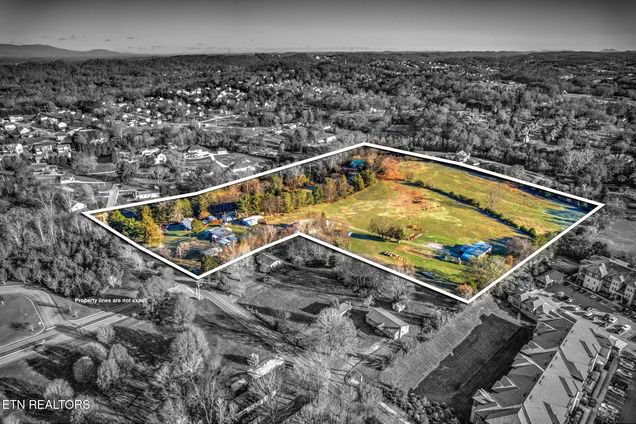 11546 Snyder Rd Knoxville, TN Plot of land Active - Photo 1 of 14. Opens carousel modal