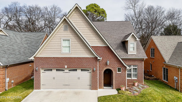 1862 Stone Harbor Way Knoxville, TN Condo Active - Photo 1 of 24. Opens carousel modal