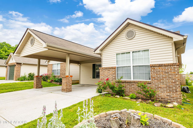 5618 Kalispell Way Knoxville, TN House Sold - Photo 1 of 1. Opens carousel modal