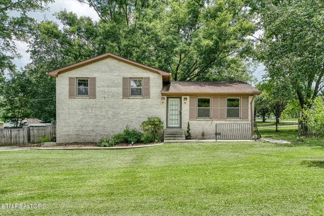 11 Battlefield Rd