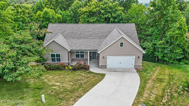 4300 Amsterdam Lane