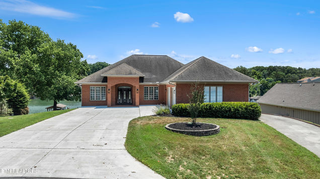 3640 Sandy Shore Drive Lenoir City, TN House Active - Photo 1 of 53. Opens carousel modal