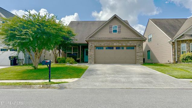 12056 Woodhollow Lane Lane