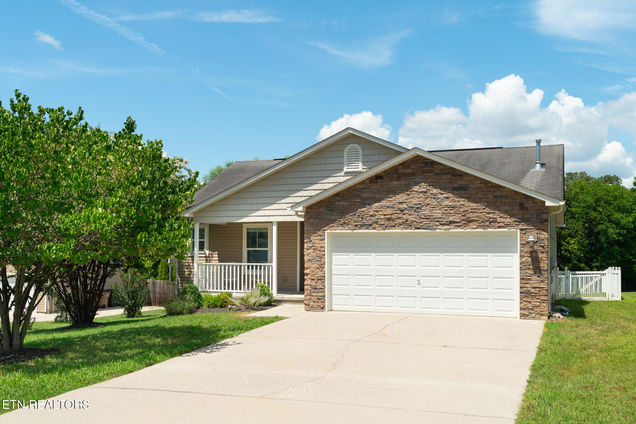 1249 Quiet Brook Lane