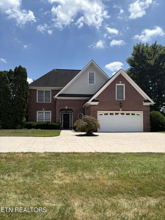 1849 Stone Harbor Way Knoxville, TN Condo Pending - Photo 1 of 1. Opens carousel modal