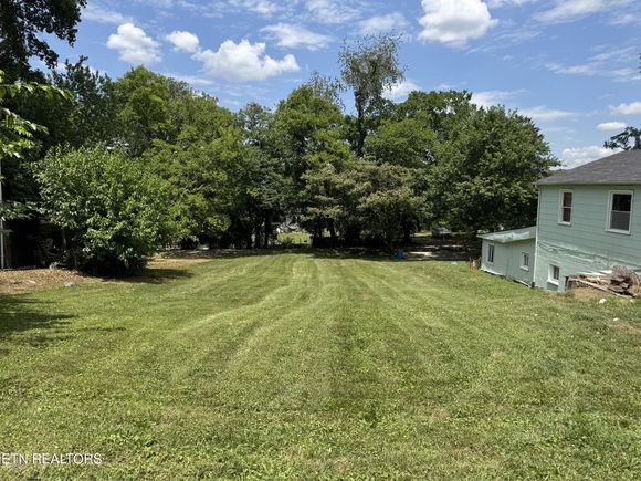 4115 Lilac Ave Knoxville, TN Plot of land Active - Photo 1 of 1. Opens carousel modal