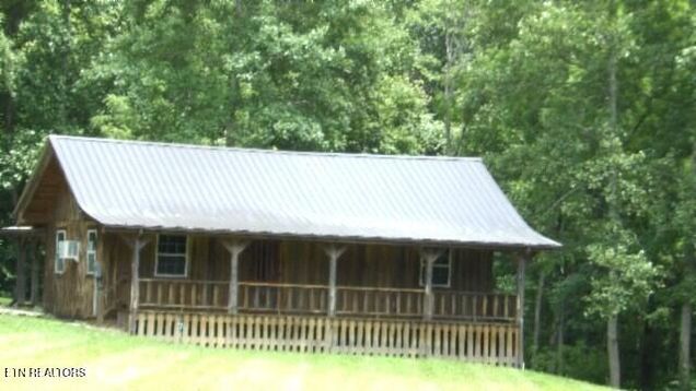 925 Collins Rd Red Boiling Springs, TN House Active - Photo 1 of 58. Opens carousel modal