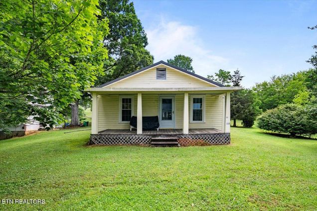 111 Hilltop Rd LaFollette, TN House Active - Photo 1 of 43. Opens carousel modal