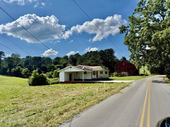 1087 Harmon Rd