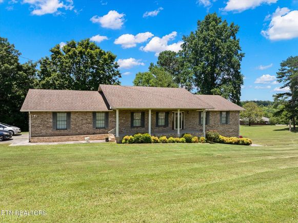 1994 Highway 411 Etowah, TN House Active - Photo 1 of 34. Opens carousel modal