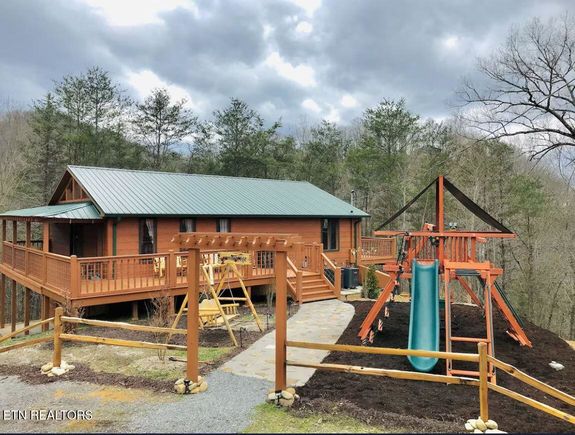 3126 Bear Mountain Lane