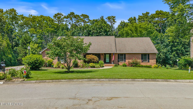 3720 Whitworth Drive Knoxville, TN House Active - Photo 1 of 56. Opens carousel modal
