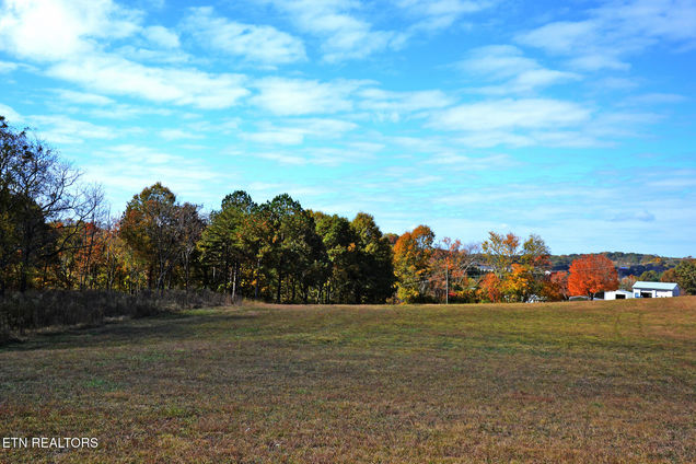 Lot 3r2 Oakland Rd Sweetwater, TN Plot of land Active - Photo 1 of 2. Opens carousel modal