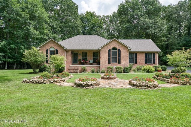 844 Laurel Circle Circle