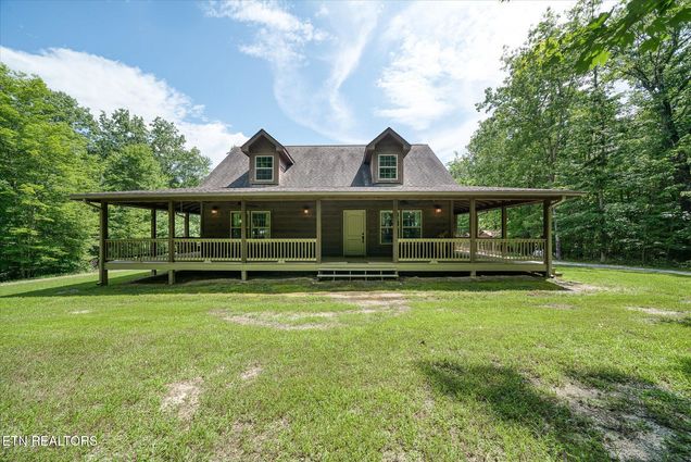 424 Wilderness Lane Jamestown, TN House Active - Photo 1 of 50. Opens carousel modal