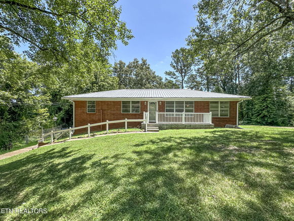5312 Mohawk Drive