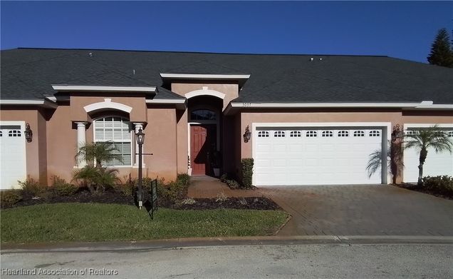 3037 Royal Oaks Court