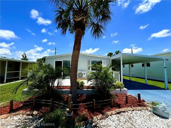 4300 Riverside Drive Unit 14 Punta Gorda, FL House Active - Photo 1 of 16. Opens carousel modal