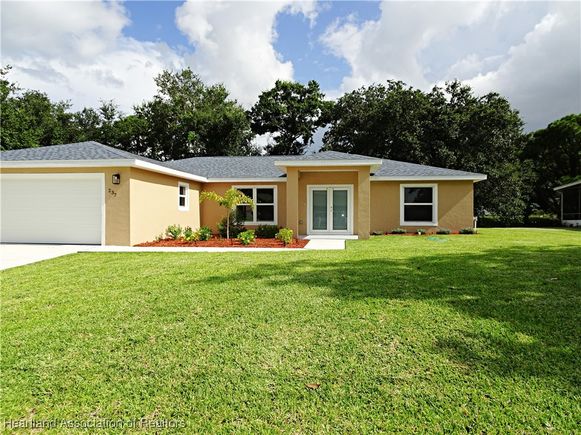 237 Cumquat Road NE Lake Placid, FL House Active - Photo 1 of 22. Opens carousel modal