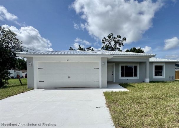 1503 Gramarcy Avenue Sebring, FL House Active - Photo 1 of 42. Opens carousel modal