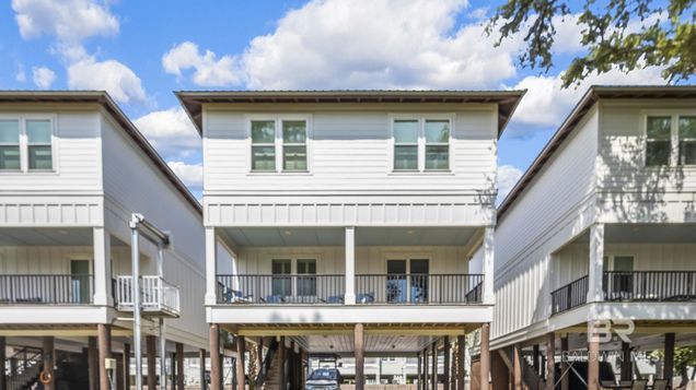 4616 Old Bay Lane