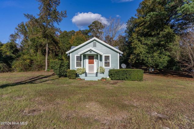 405 Natmore Road Kelly, NC House Pending - Photo 1 of 38. Opens carousel modal