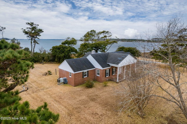 268 Highway 70 Otway Beaufort, NC House Sold - Photo 1 of 105. Opens carousel modal
