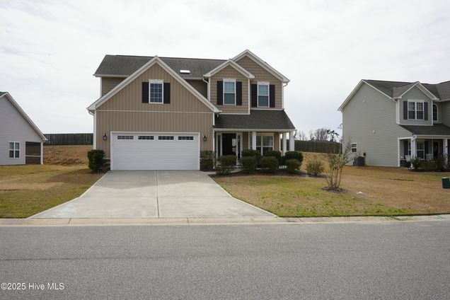 447 Avendale Drive Rocky Point, NC House Active - Photo 1 of 15. Opens carousel modal