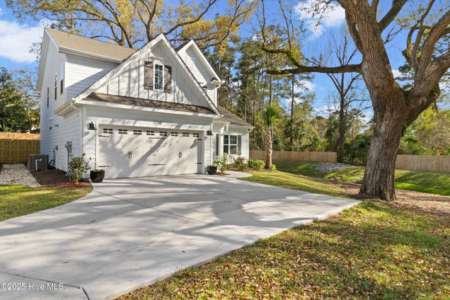 1148 Sea Lavender Drive Wilmington, NC House Sold - Photo 1 of 50. Opens carousel modal