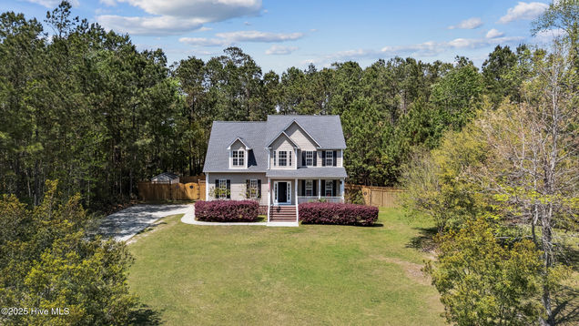 103 Chuckanut Drive Hampstead, NC House Sold - Photo 1 of 43. Opens carousel modal