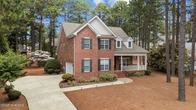 15 Live Oak Lane Pinehurst, NC House Sold - Photo 1 of 31. Opens carousel modal