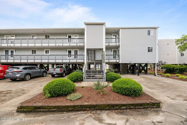 2201 Harbourside Drive New Bern, NC Condo Active - Photo 1 of 46. Opens carousel modal