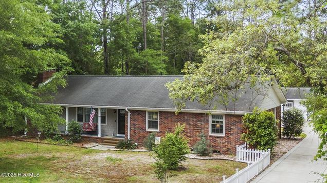 211 E 11th Street Southport, NC House Sold - Photo 1 of 62. Opens carousel modal