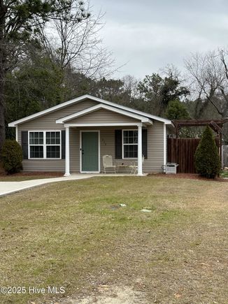 753 W Illinois Avenue Southern Pines, NC House Active - Photo 1 of 13. Opens carousel modal