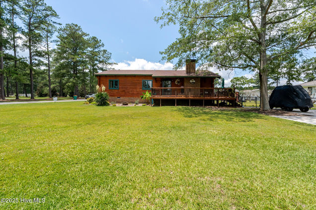 13 Monmouth Drive