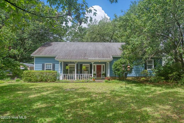5463 Eastwind Road Wilmington, NC House Pending - Photo 1 of 28. Opens carousel modal