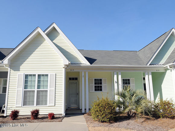 613 Saint Vincent Drive