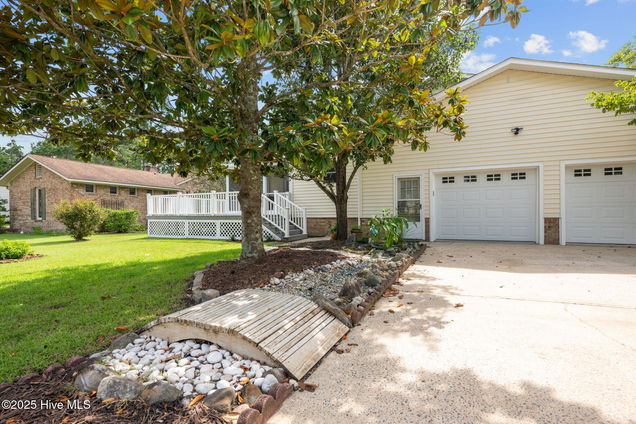 5500 Peace And Plenty Court New Bern, NC House Active - Photo 1 of 43. Opens carousel modal