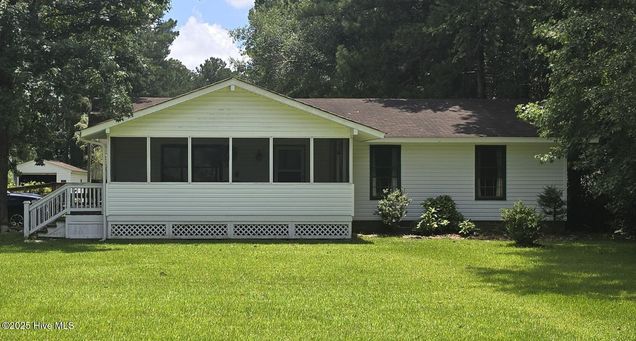 3117 Coras Grove Road